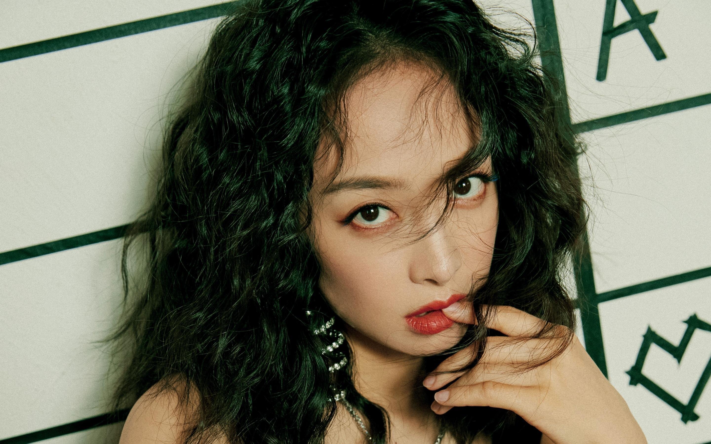 开云入口-巴黎圣日尔曼豪掷千万引进德甲锋霸，巴黎圣日尔曼全队合照