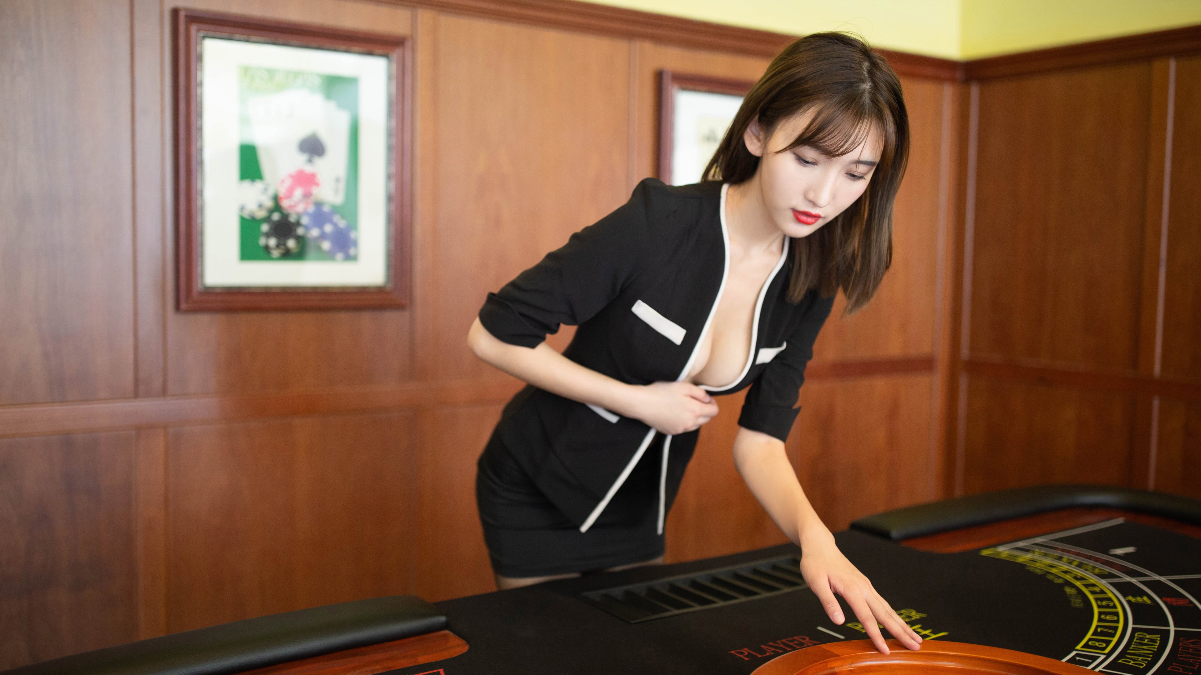 kaiyun中国官方网站-库里：让“远程火炮”成为联盟的标志！，库里操作